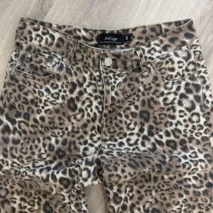 Refuge Brown Leopard Straight Leg Jeans